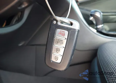 2013 Hyundai Sonata Se 2.0T z USA, uszkodzony, nr VIN 5NPEC4AB2DH523808